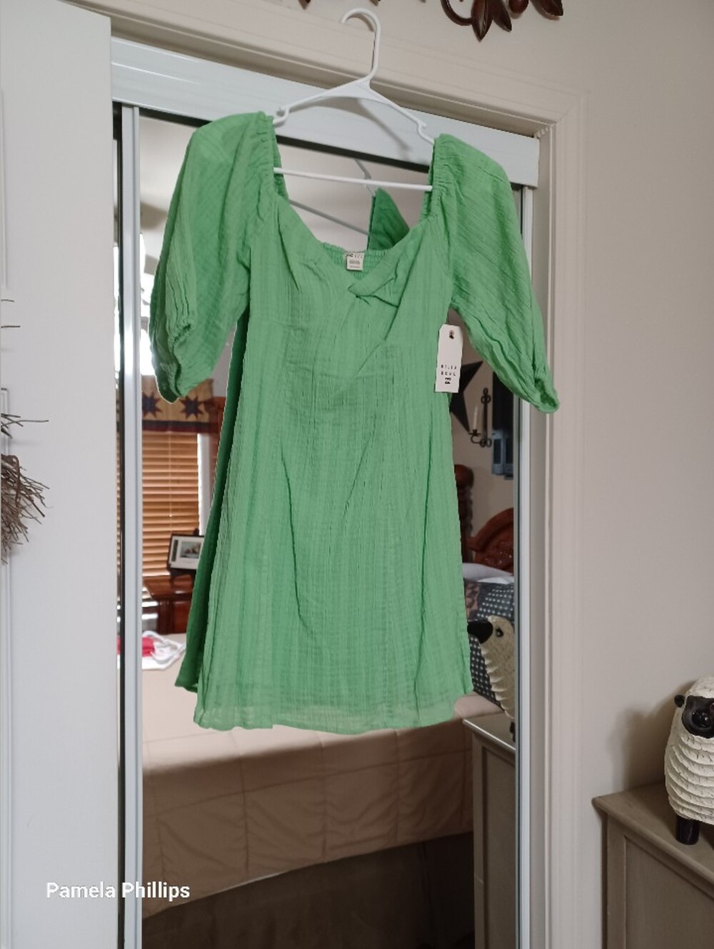 Billabong Green Puff-Sleeve Mini Dress